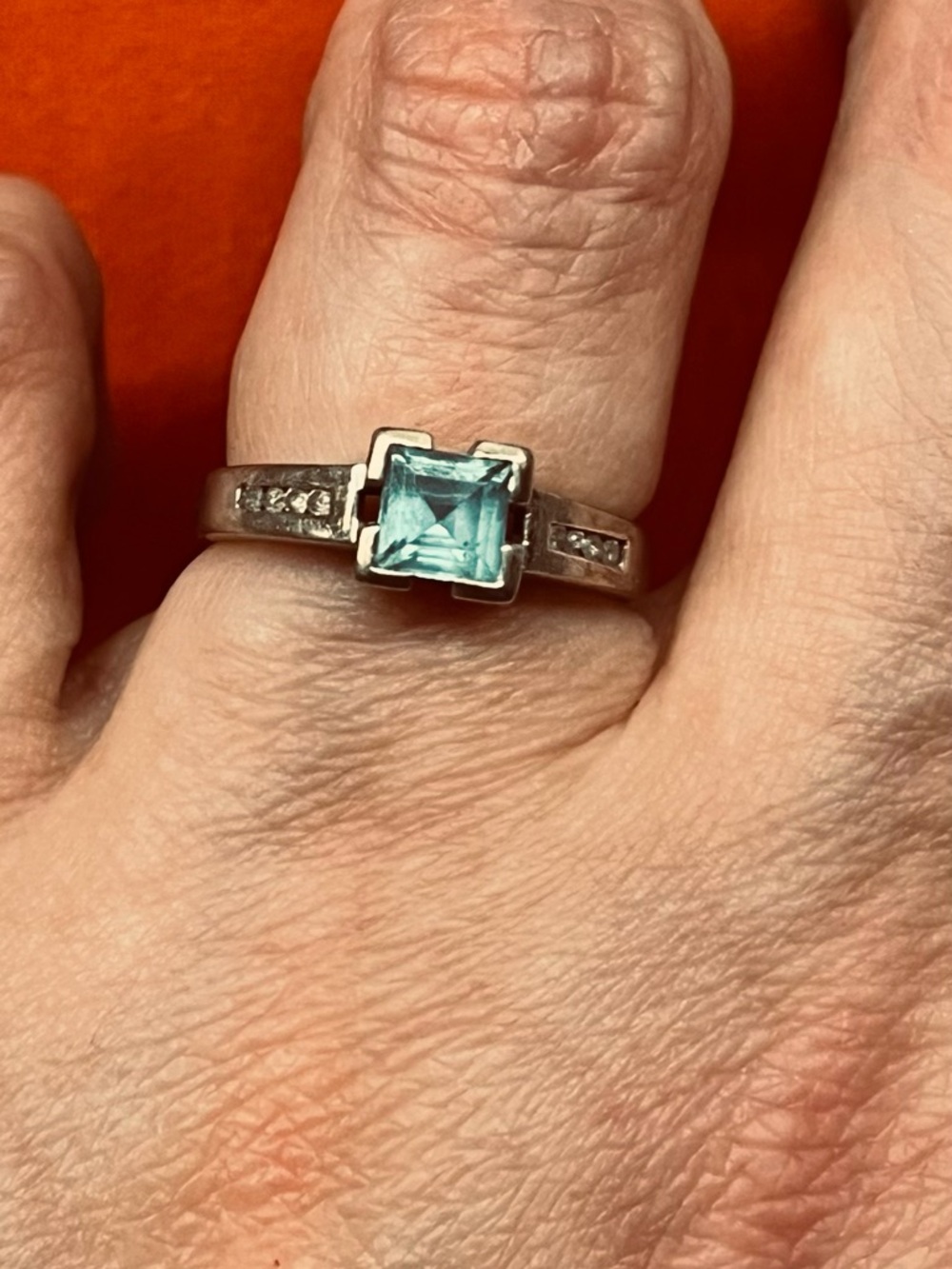 White gold Blue Topaz Square Solitaire Ring